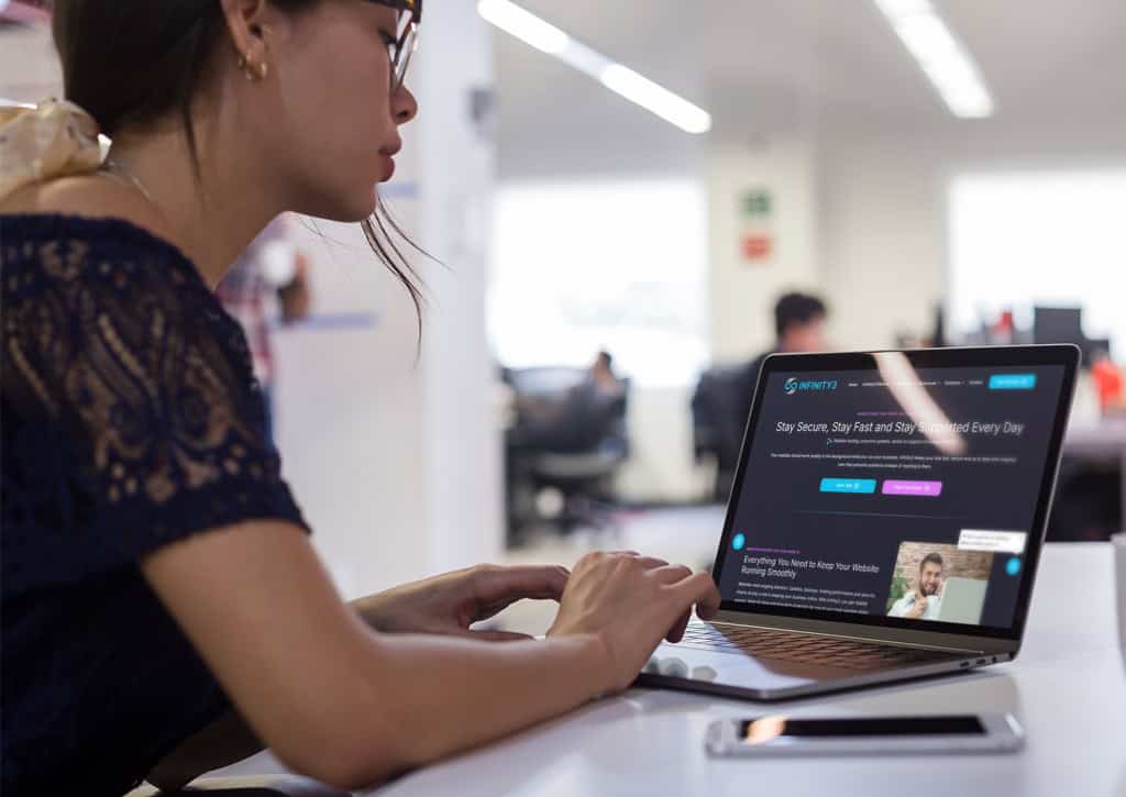 i3 security on an office screen